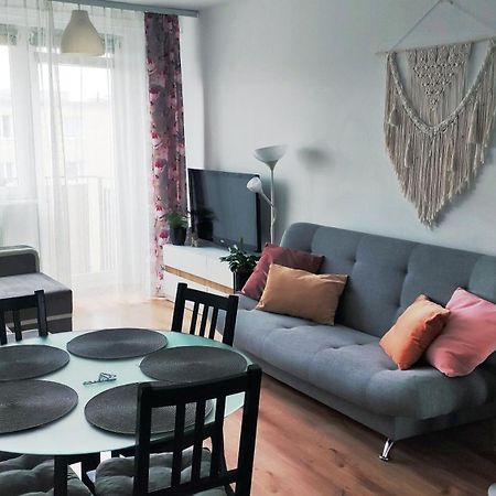 Ferienwohnung Mieszkanie Przy Arenie Danzig Exterior foto