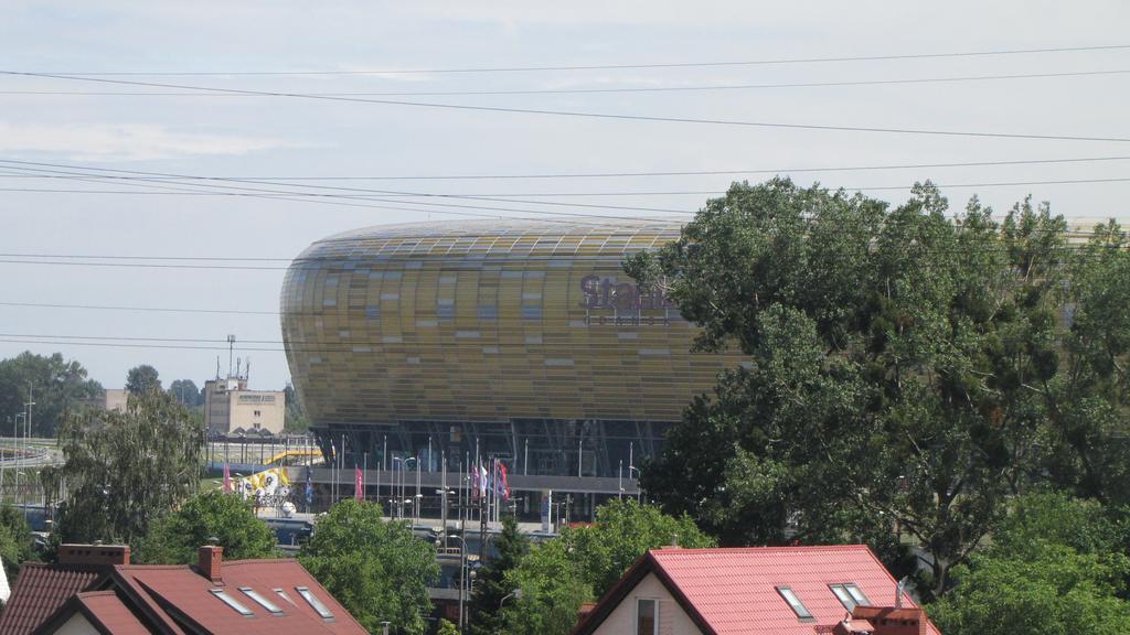 Ferienwohnung Mieszkanie Przy Arenie Danzig Exterior foto