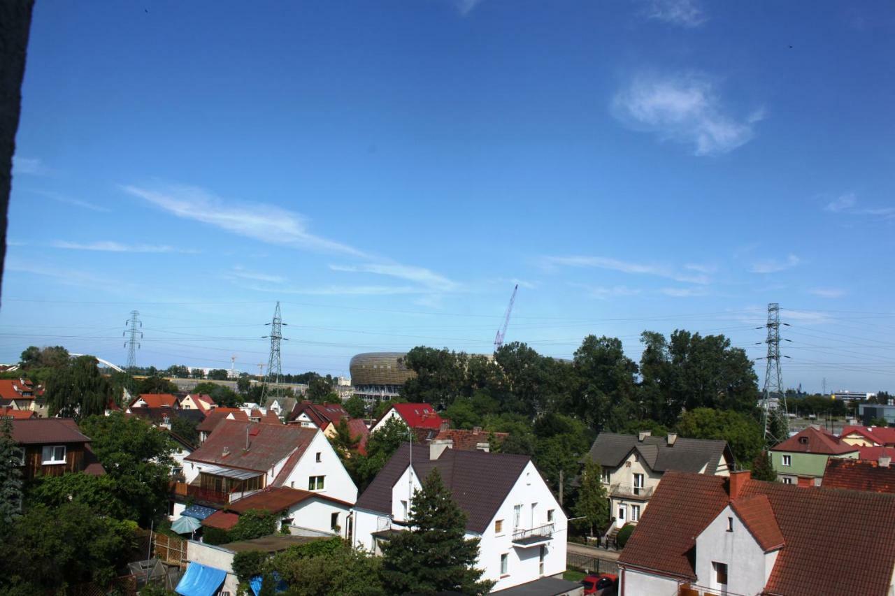 Ferienwohnung Mieszkanie Przy Arenie Danzig Exterior foto
